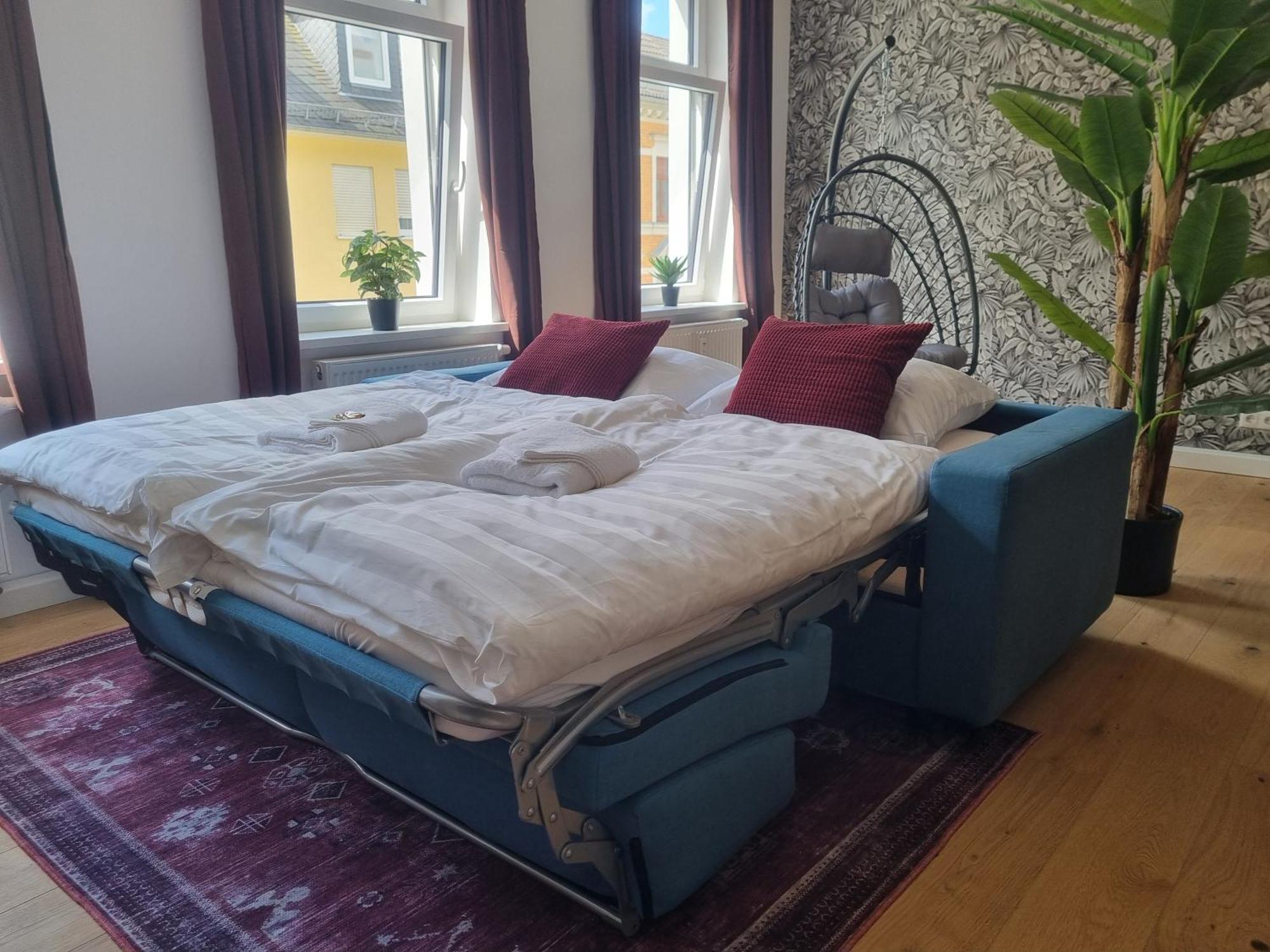 Maremar - Style-Loft Am Ferberturm - 2 Schlafzimmer - Luxus Boxspringbett - Arbeitsplaetze - Highspeed Wlan Gera Exterior foto